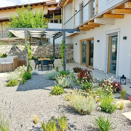 Casa Matko Villa Kostanjevica na Krasu ภายนอก รูปภาพ