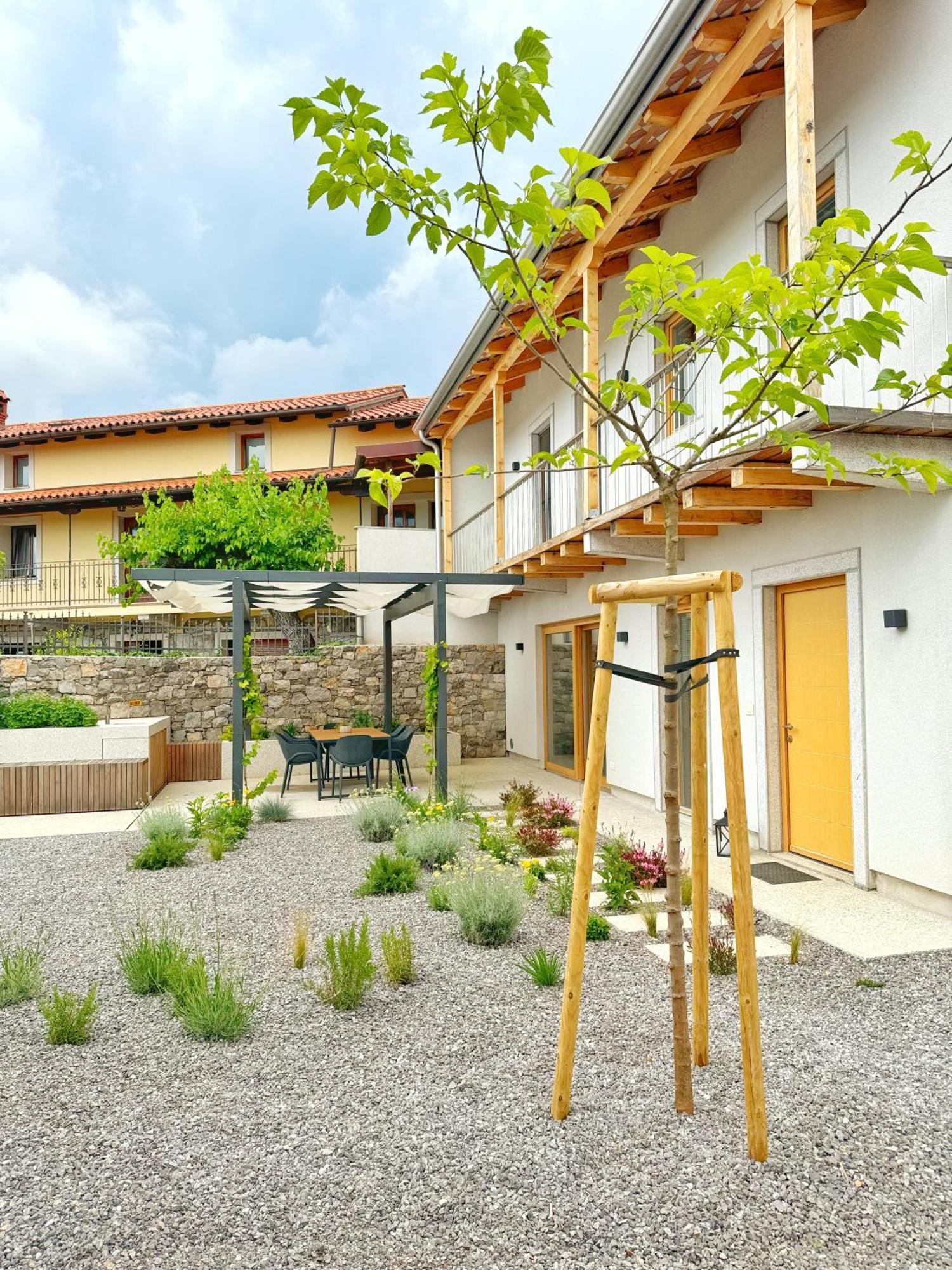 Casa Matko Villa Kostanjevica na Krasu ภายนอก รูปภาพ